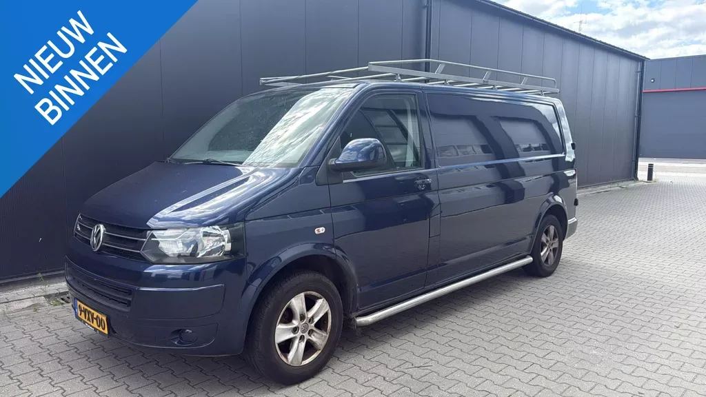 Volkswagen Transporter (2012) — foto 1