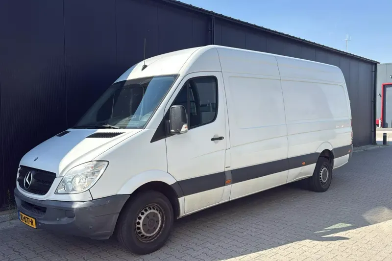 Mercedes-Benz Sprinter (2011)