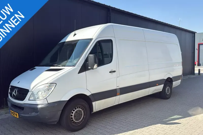 Mercedes-Benz Sprinter (2011)
