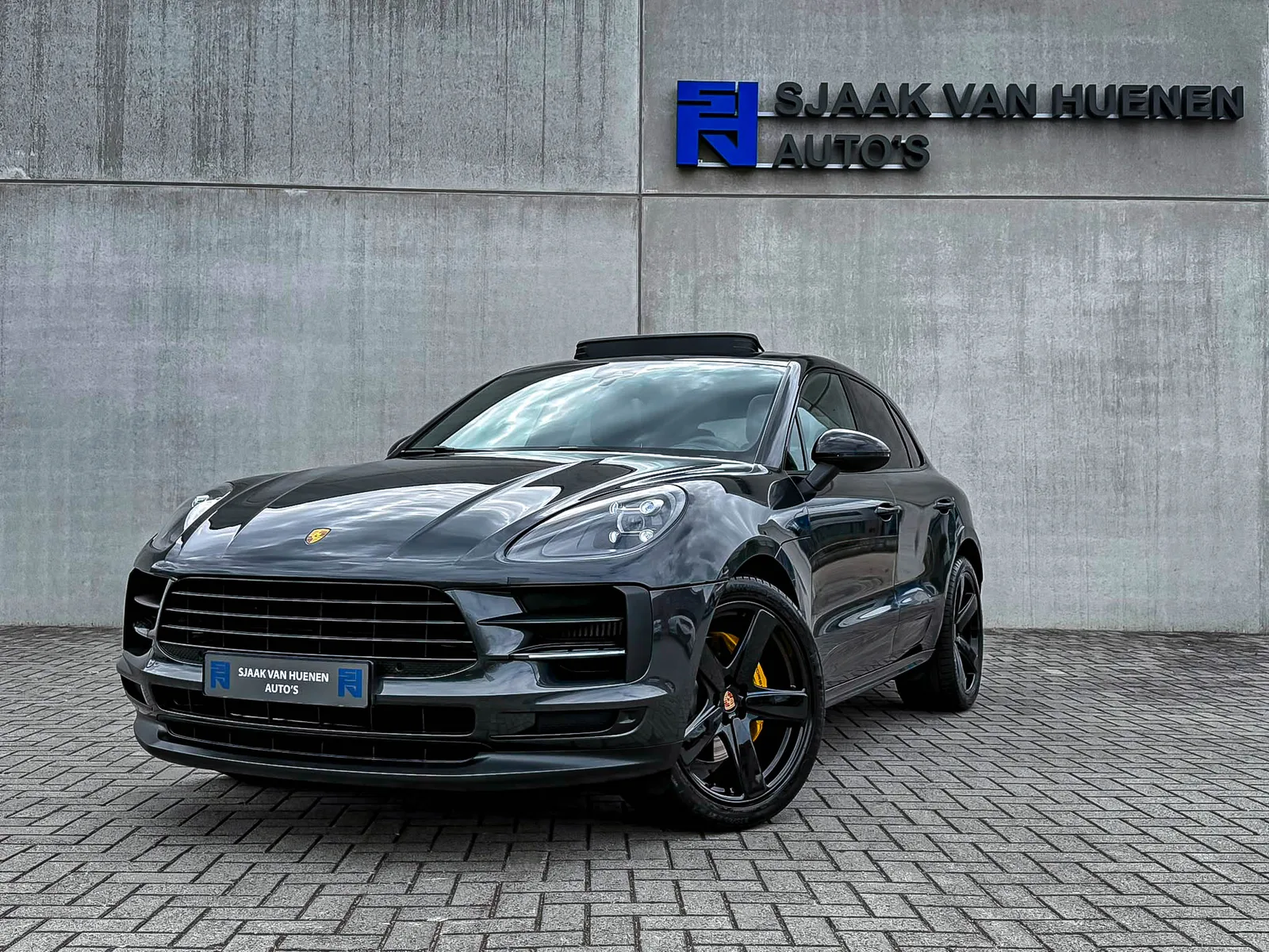 Porsche Macan (2019) — foto 1