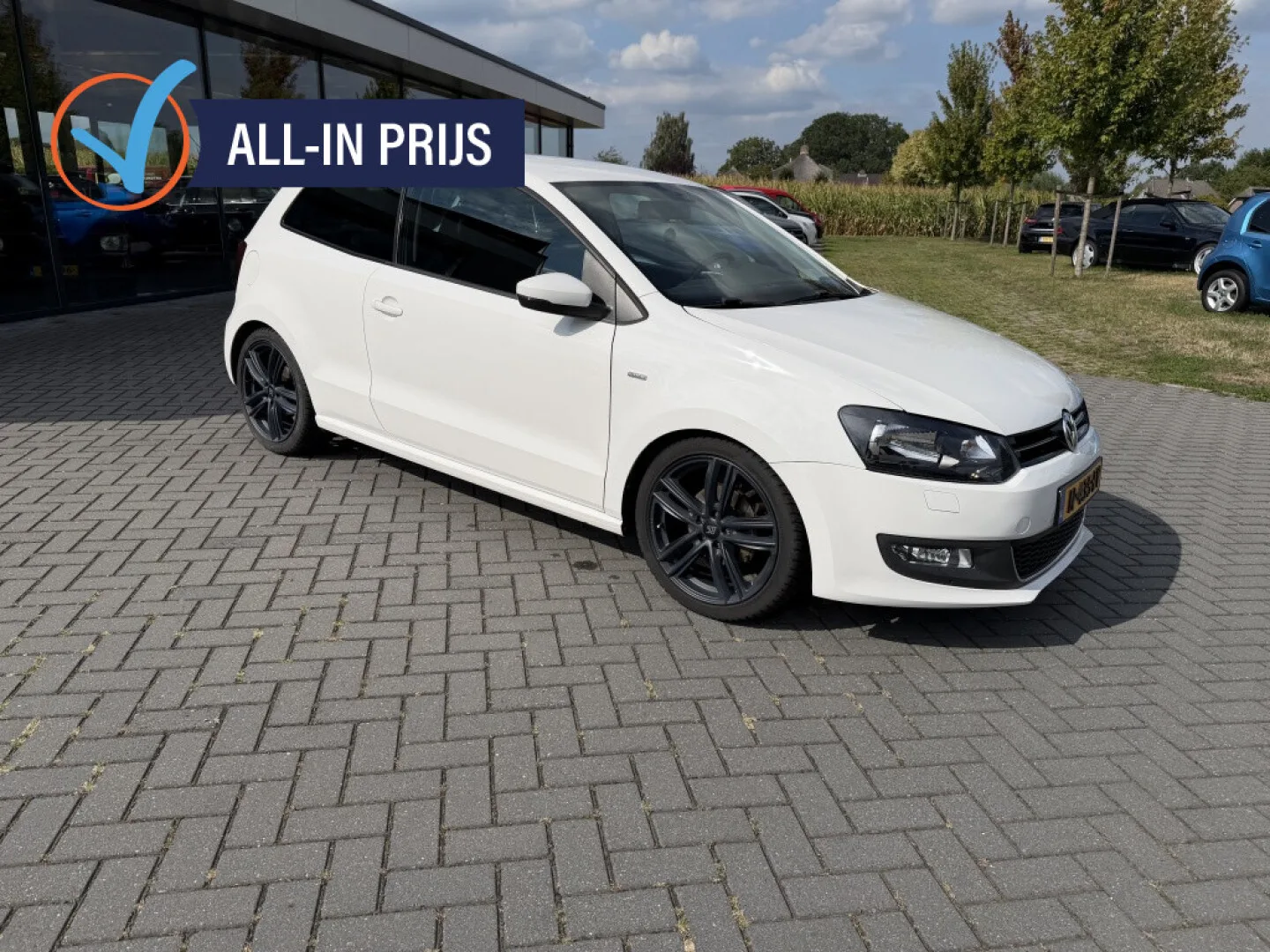 Volkswagen Polo (2013) — foto 1