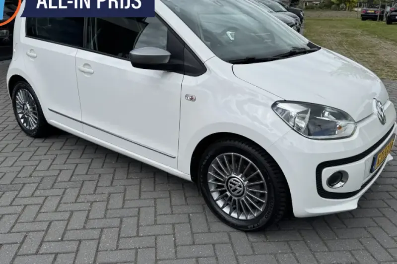 Volkswagen Up! (2013)