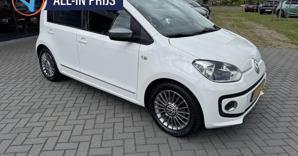 Volkswagen Up! (2013) — foto 1
