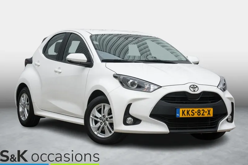 Toyota Yaris (2024)