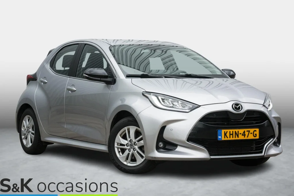 Toyota Yaris (2023) — foto 1
