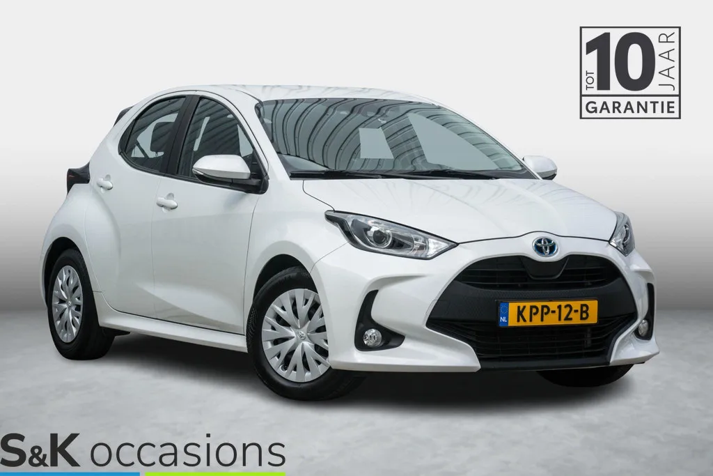 Toyota Yaris (2023) — foto 1