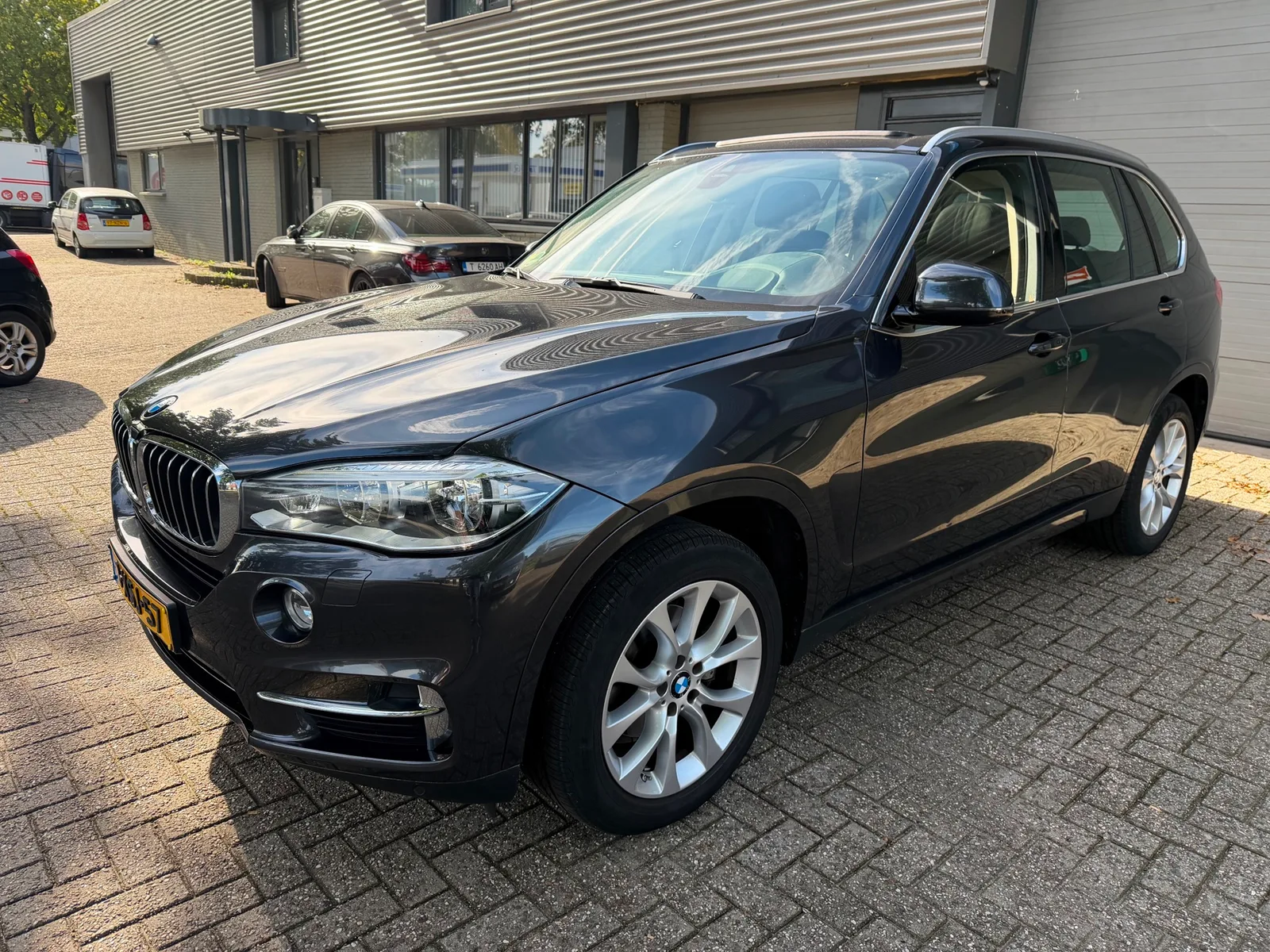 BMW X5 (2014) — foto 1