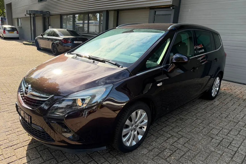 Opel Zafira (2016)
