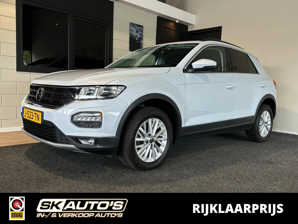 Volkswagen T-Roc (2020) — foto 1