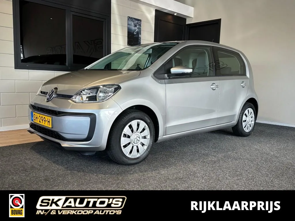 Volkswagen Up (2018) — foto 1