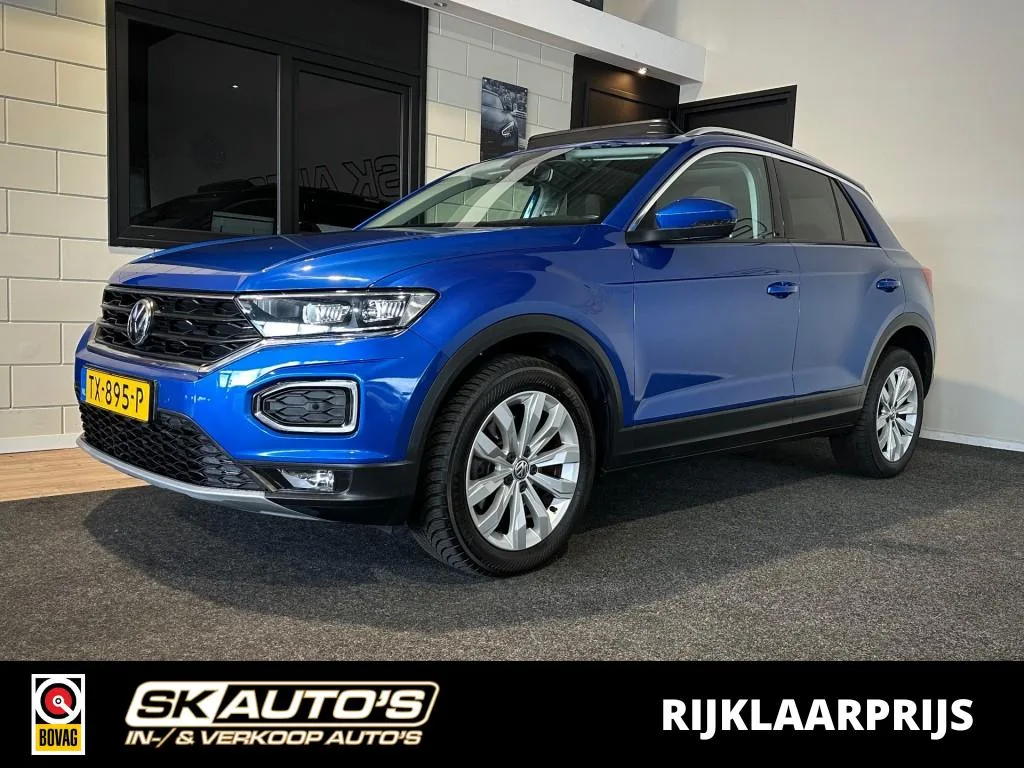 Volkswagen T-Roc (2018) — foto 1