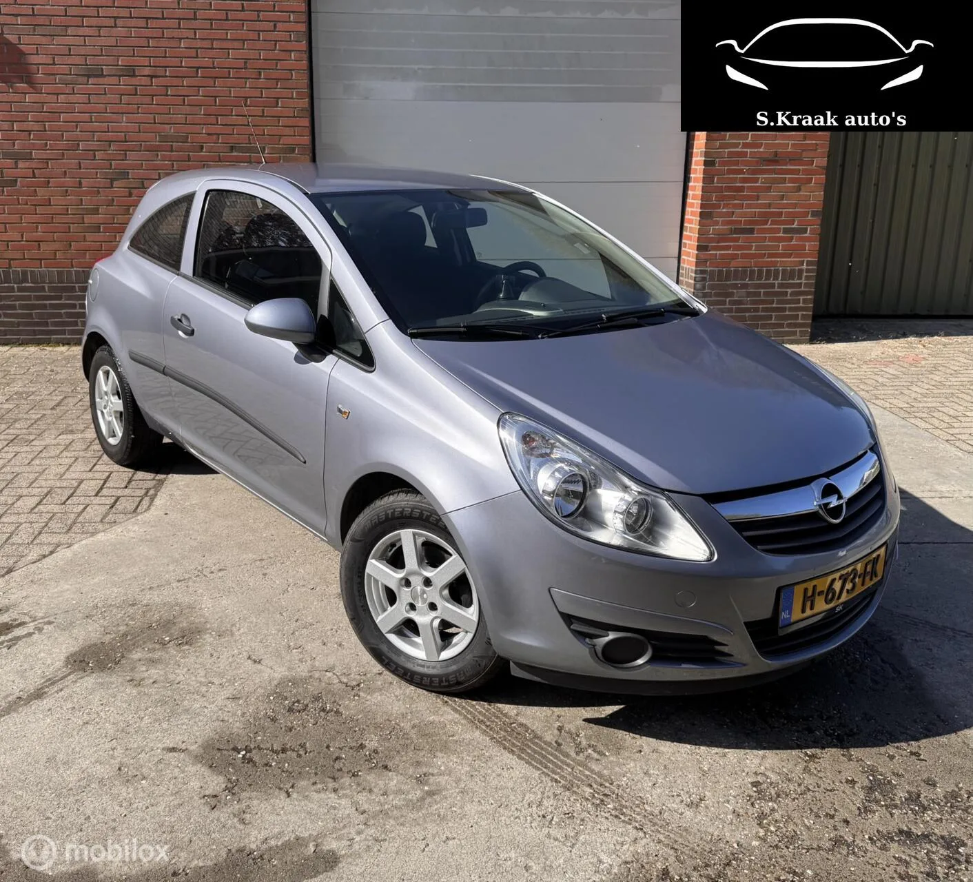 Opel Corsa (2009) — foto 1
