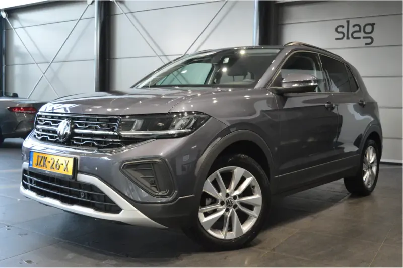 Volkswagen T-Cross (2023)