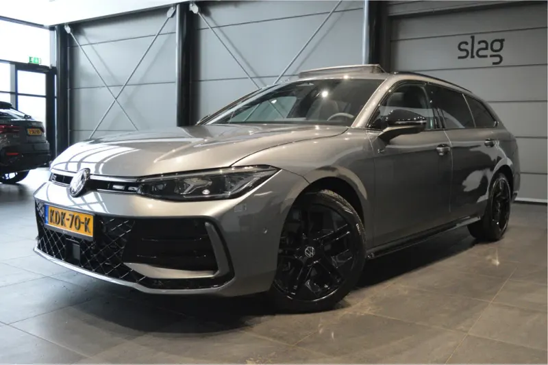 Volkswagen Passat (2023)