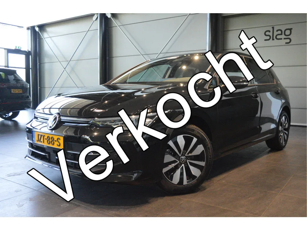 Volkswagen Golf (2024) — foto 1