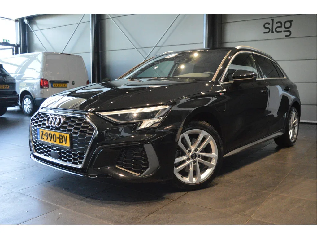 Audi A3 (2021) — foto 1