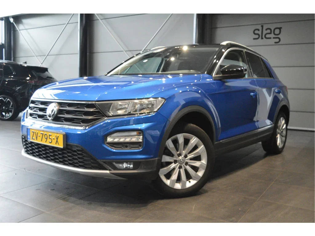 Volkswagen T-Roc (2018) — foto 1