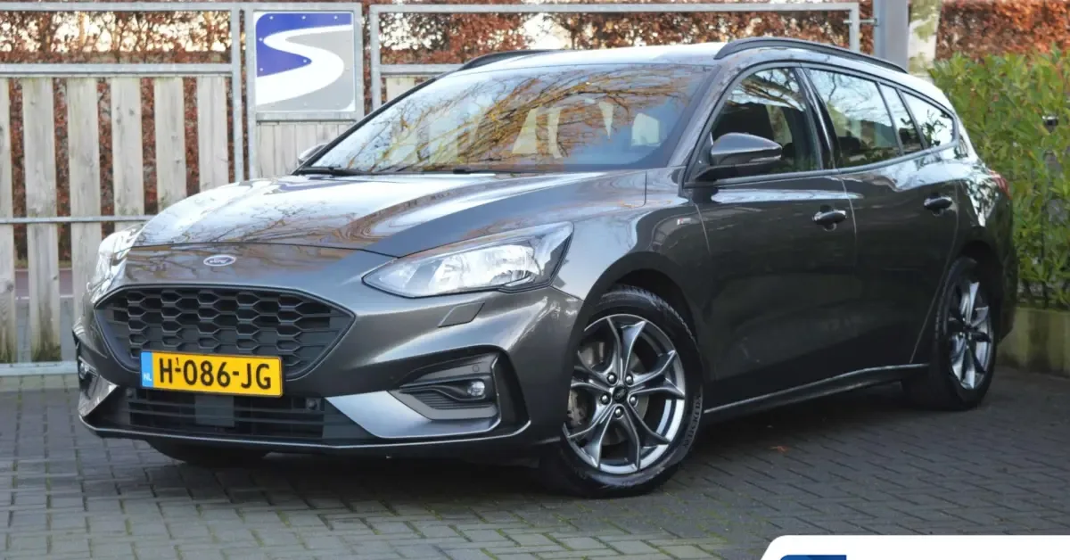 Ford Focus (2019) — foto 1