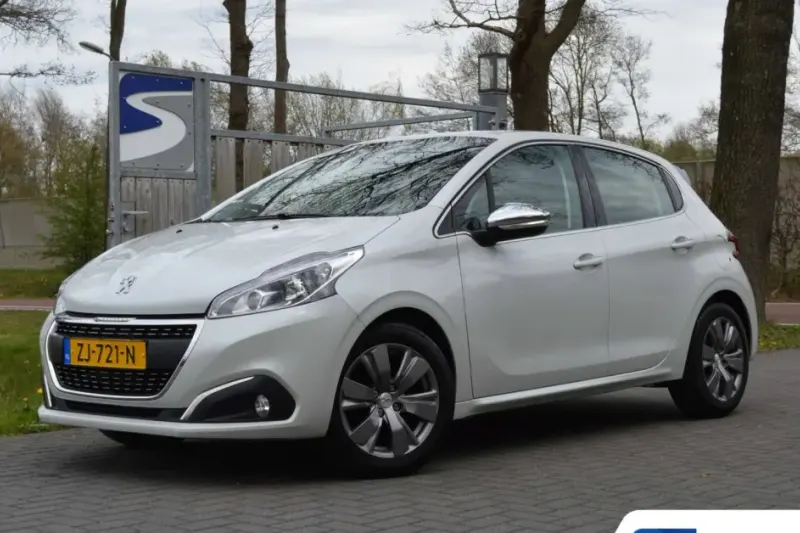 Peugeot 208 (2019)