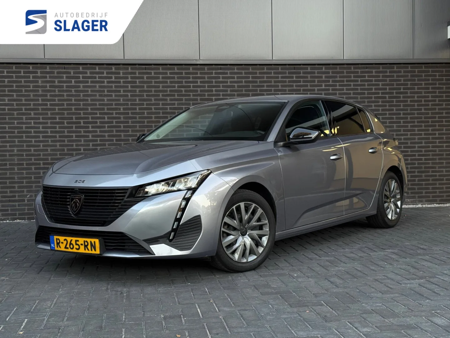 Peugeot 308 (2022) — foto 1