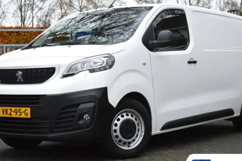 Peugeot Expert (2021)