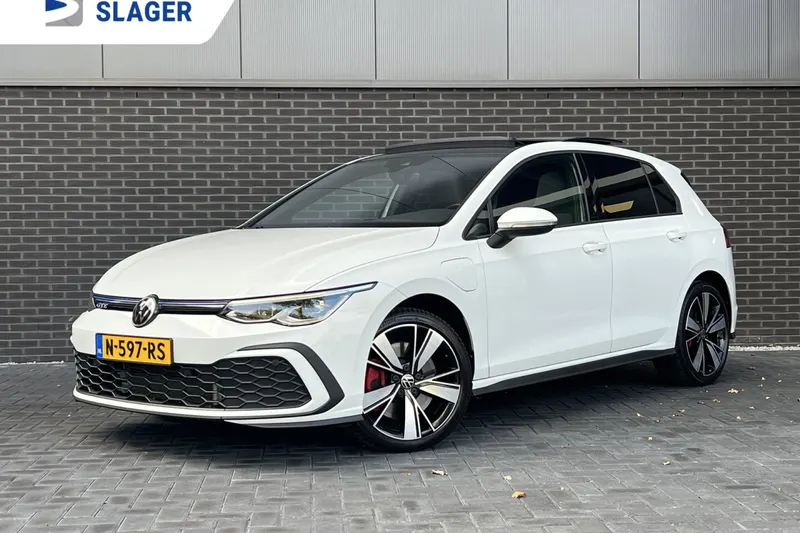 Volkswagen Golf (2020)