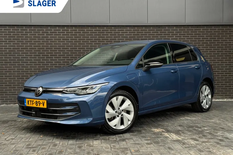 Volkswagen Golf (2025)