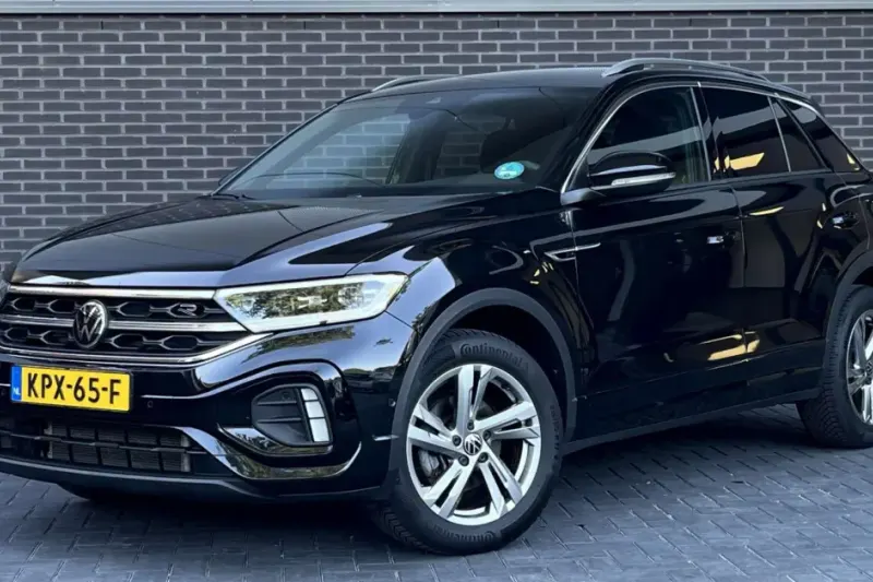 Volkswagen T-Roc (2025)