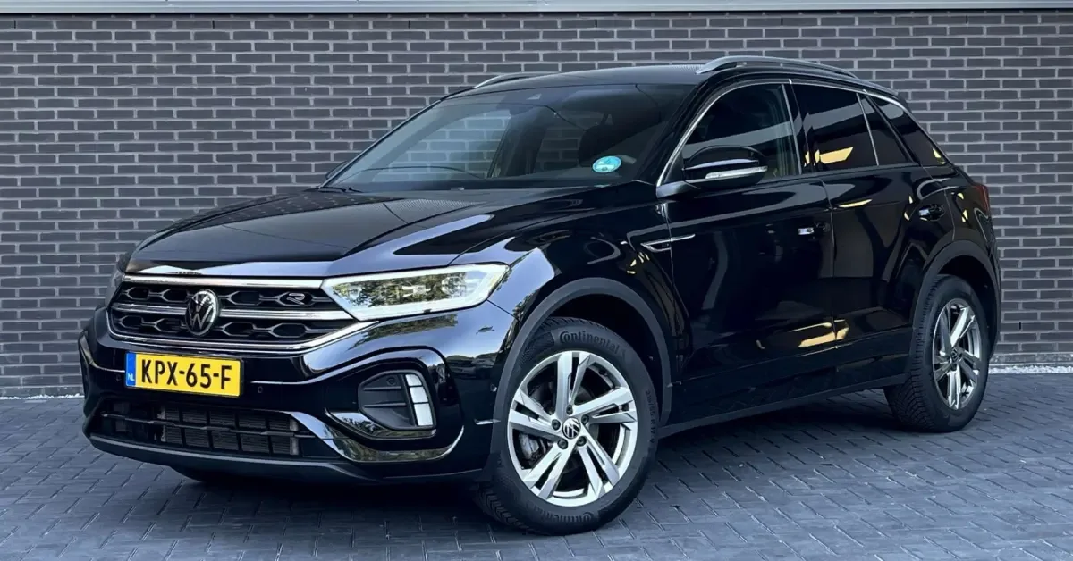 Volkswagen T-Roc (2025) — foto 1