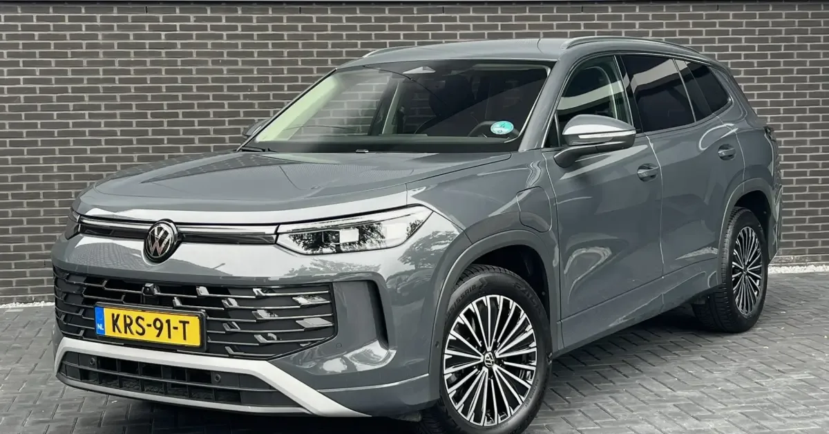 Volkswagen Tayron (2025) — foto 1