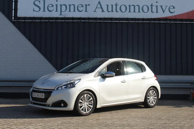 Peugeot 208 (2018)