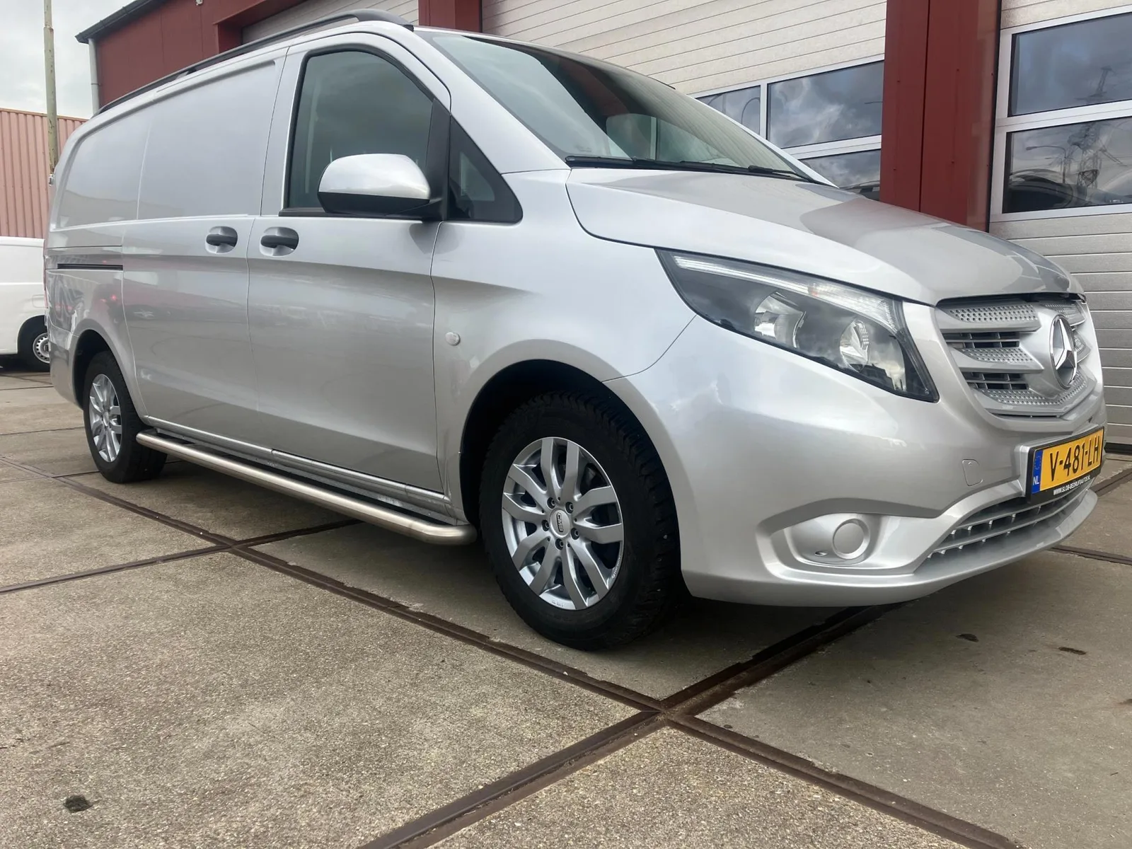 Mercedes-Benz Vito (2018) — foto 1