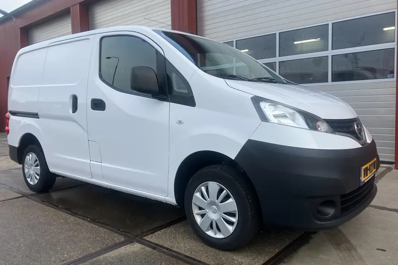 Nissan NV200 (2015)