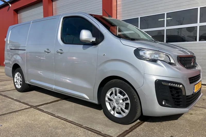 Peugeot Expert (2018)