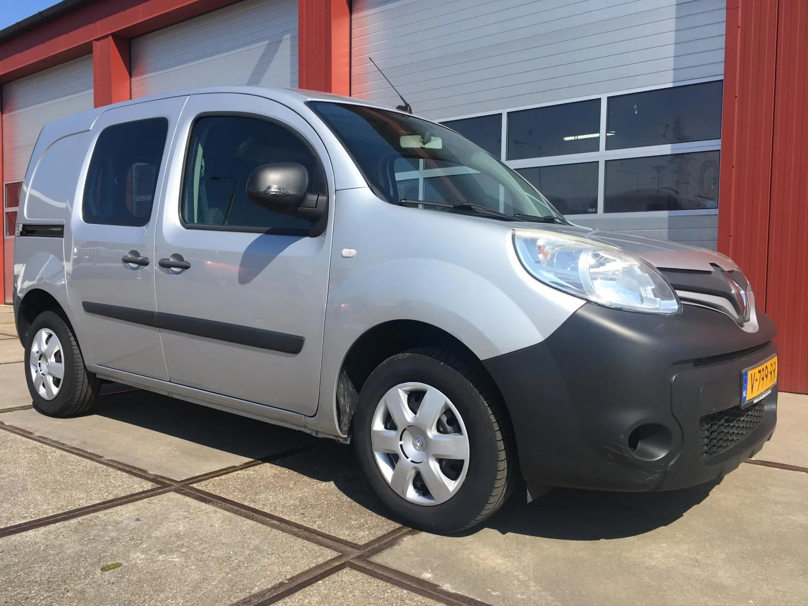 Renault Kangoo (2014) — foto 1