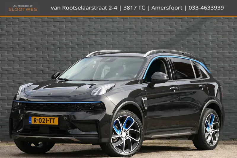 Lynk & Co 01 (2022)