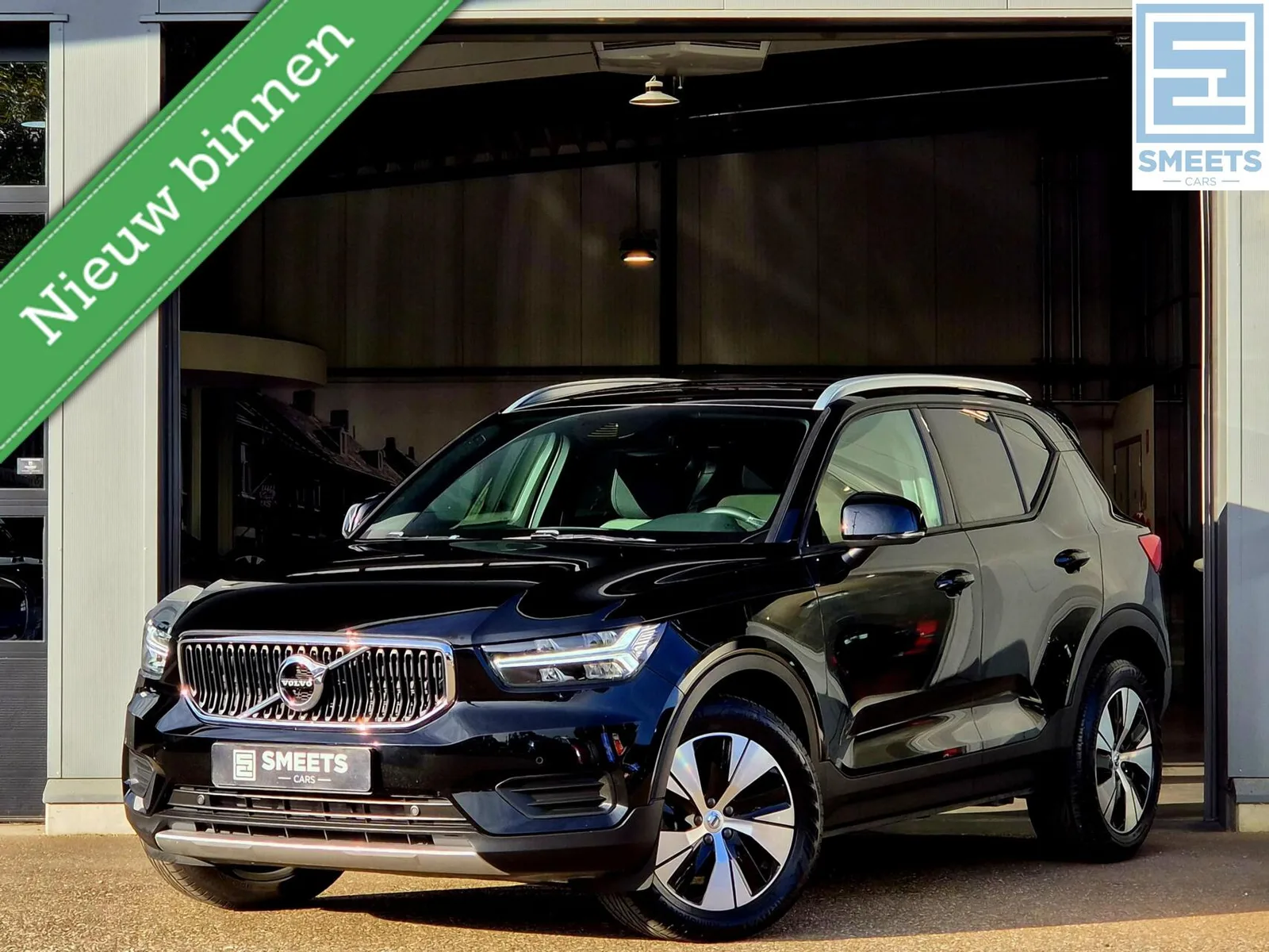 Volvo XC40 (2021) — foto 1
