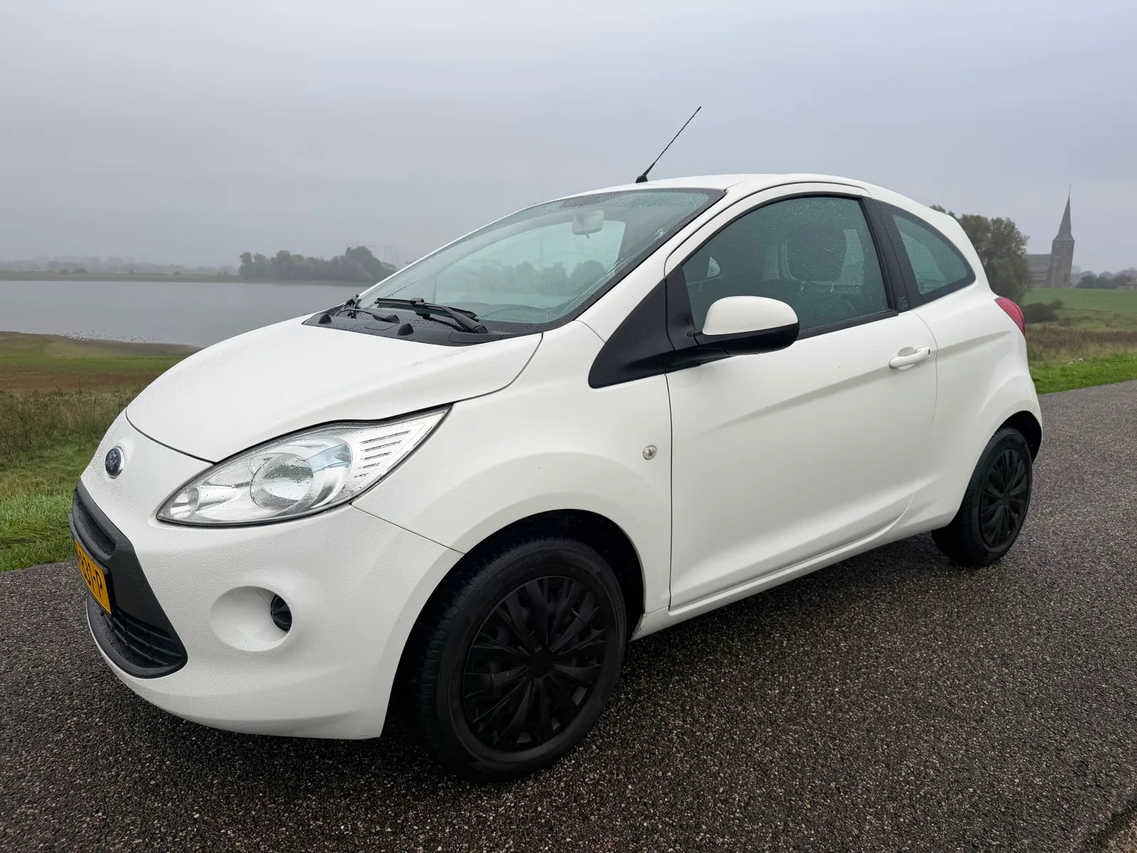 Ford Ka (2015) — foto 1