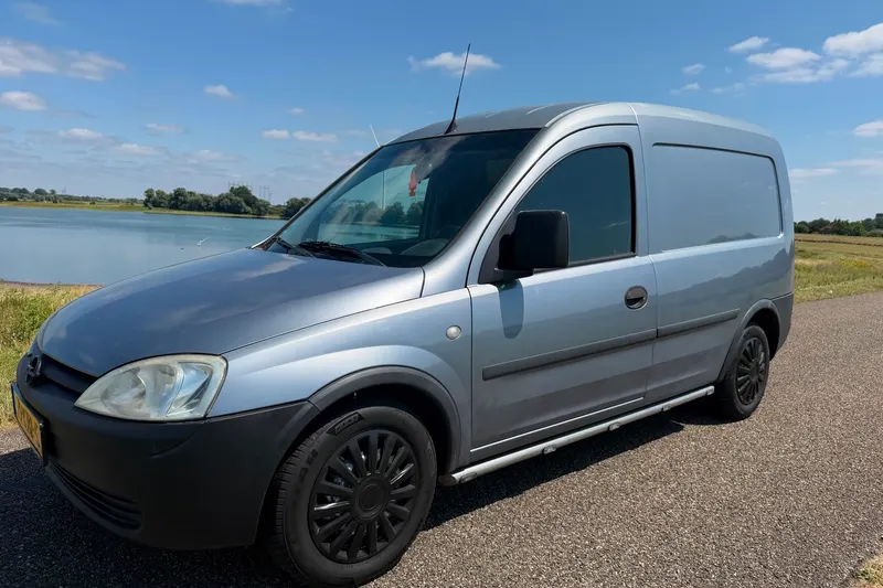 Opel Combo (2009)
