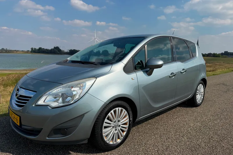 Opel Meriva (2011)
