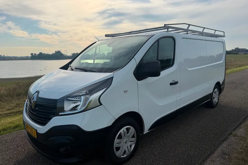 Renault Trafic (2015)