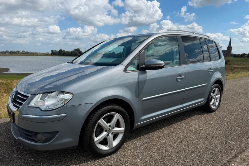 Volkswagen Touran (2010)