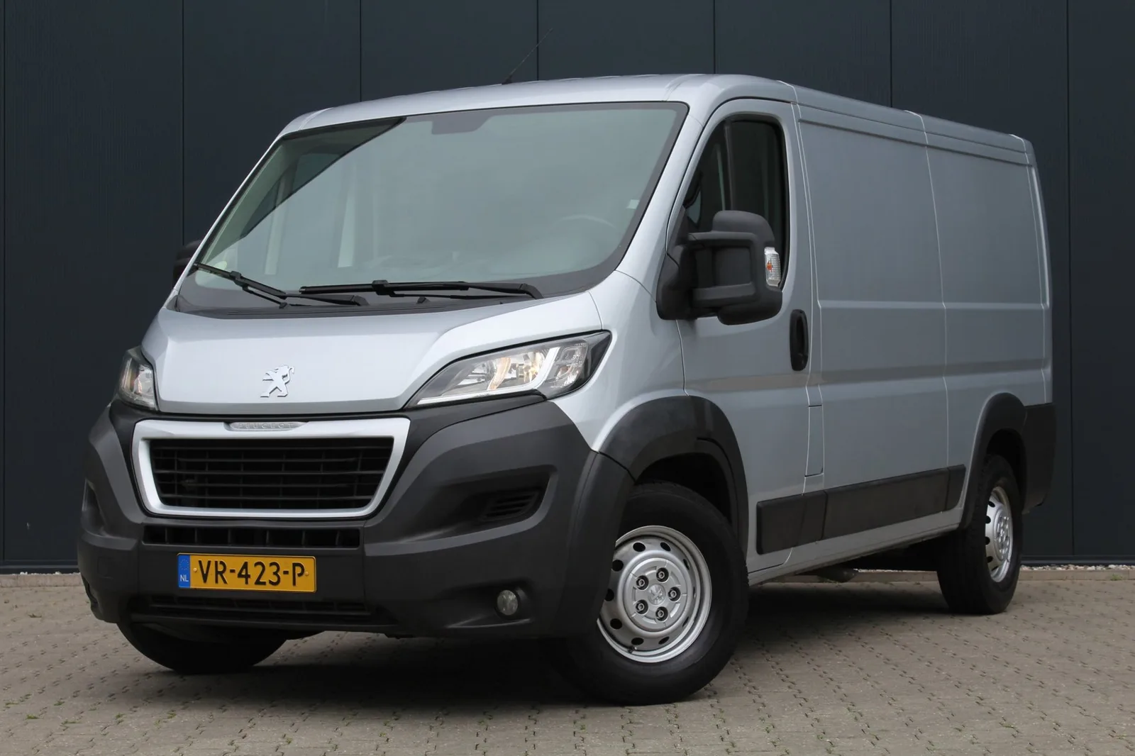 Peugeot Boxer (2015) — foto 1