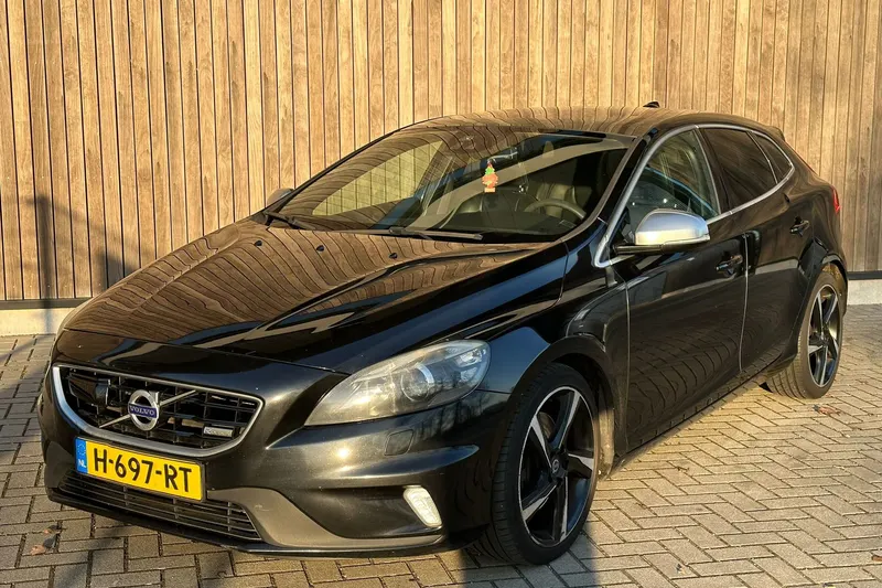 Volvo V40 (2013)