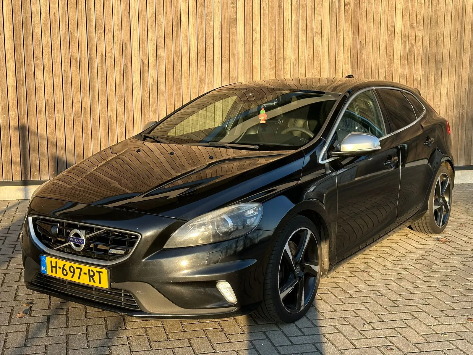 Volvo V40 (2013) — foto 1