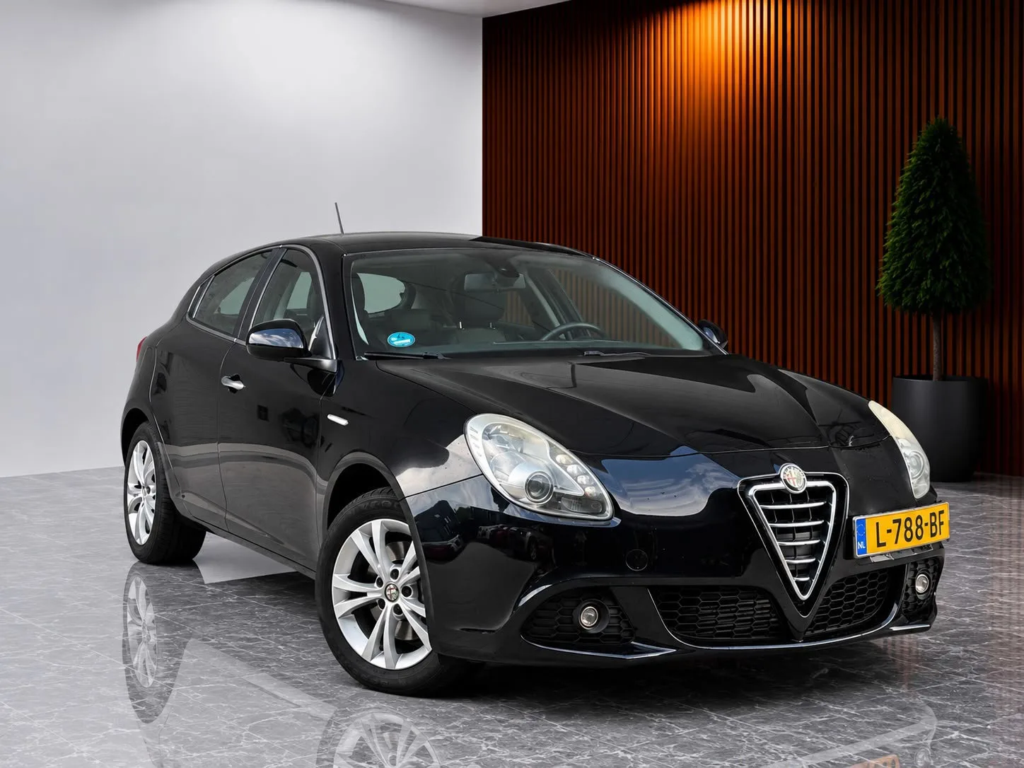Alfa Romeo Giulietta (2010) — foto 1