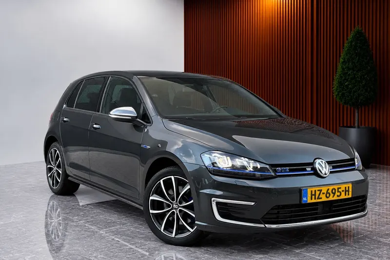 Volkswagen Golf (2015)