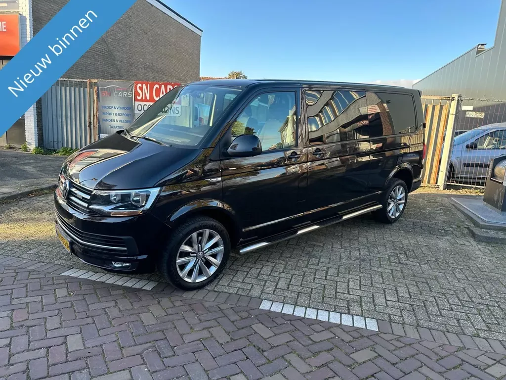 Volkswagen Transporter (2016) — foto 1