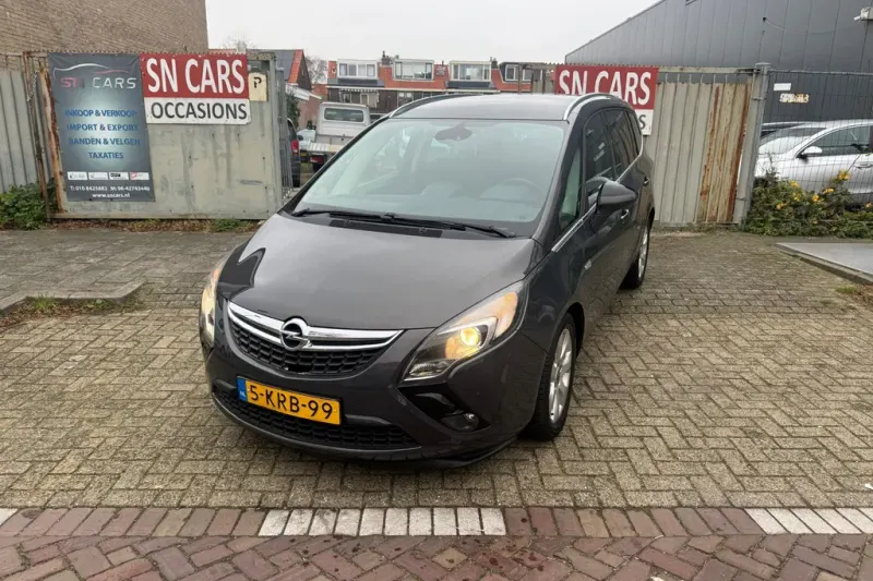 Opel Zafira (2013)