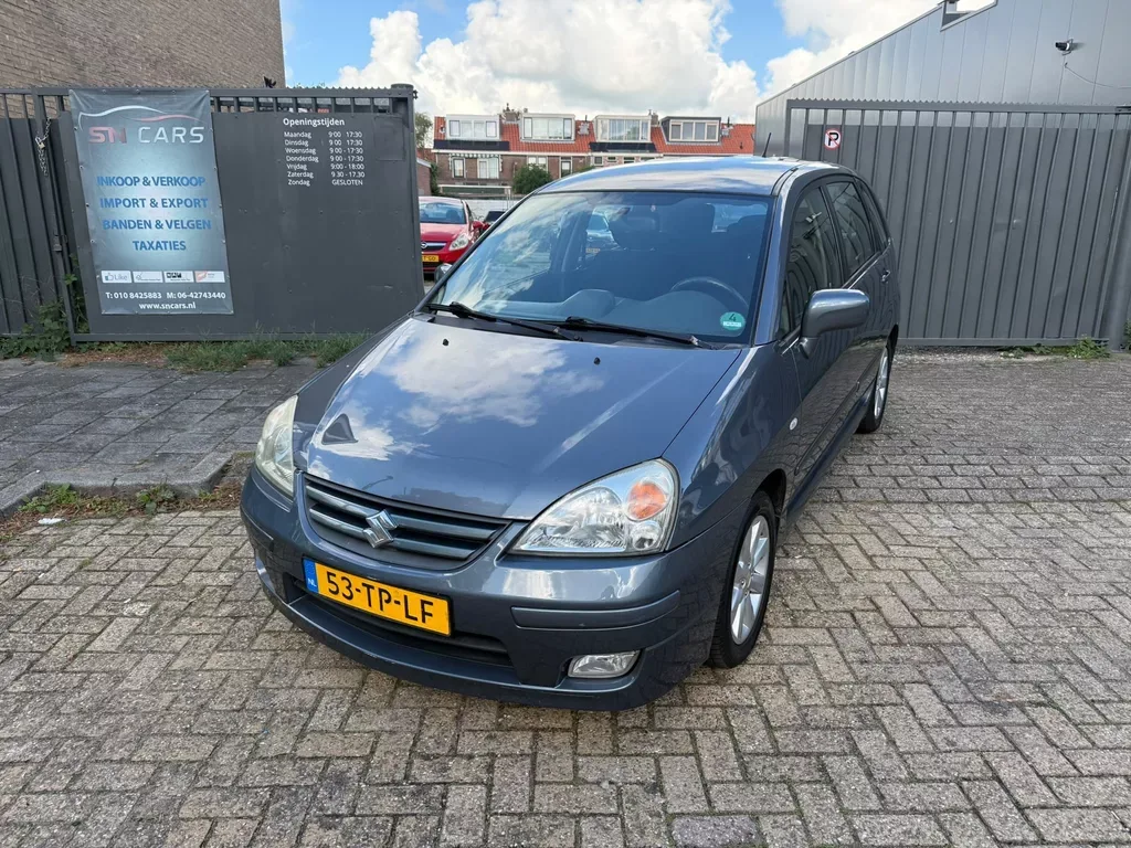 Suzuki Liana (2007) — foto 1